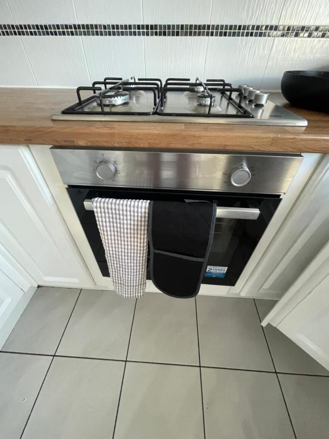 Holiday home Holiday City Sleeps 7 Cardiff