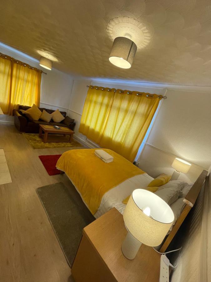 Holiday City Sleeps 7 Holiday home