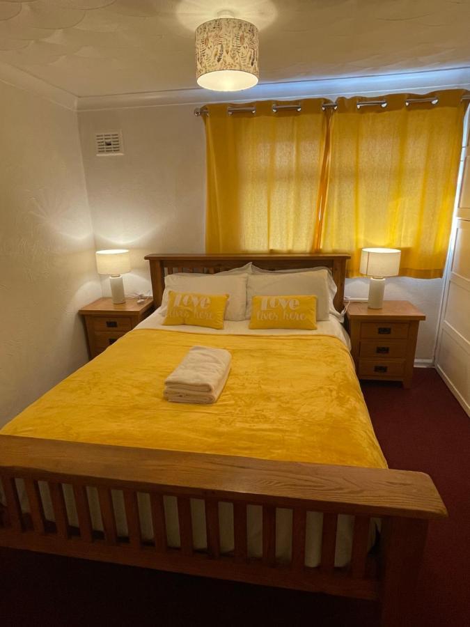 Holiday City Sleeps 7
